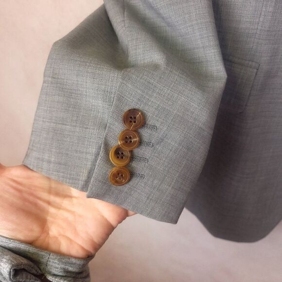 Hugo Boss Gray Blazer 3 Button 100% Wool size 40R Italy - Picture 5 of 7